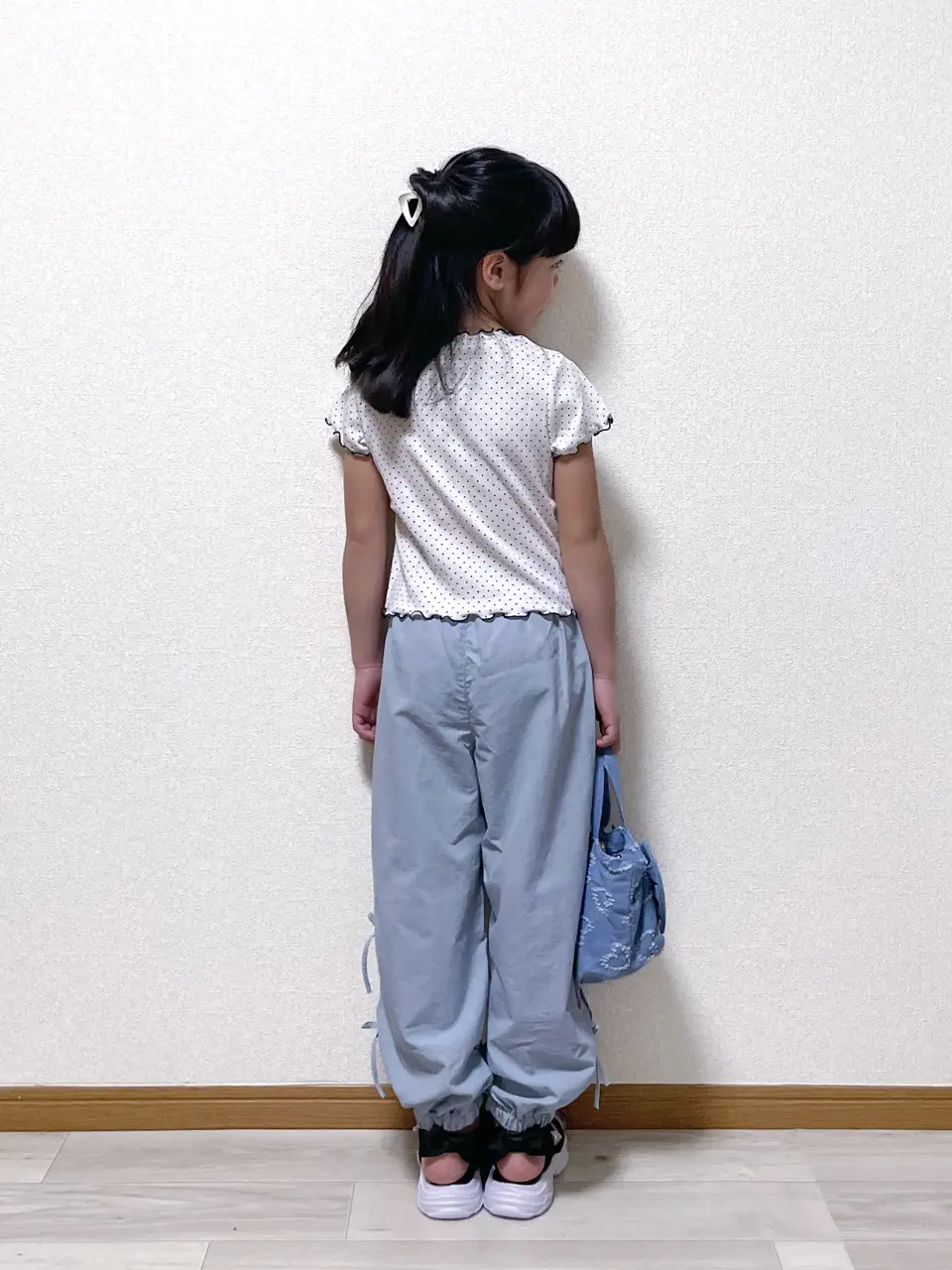 ONWARD CROSSET SELECT MIKA コーディネート画像