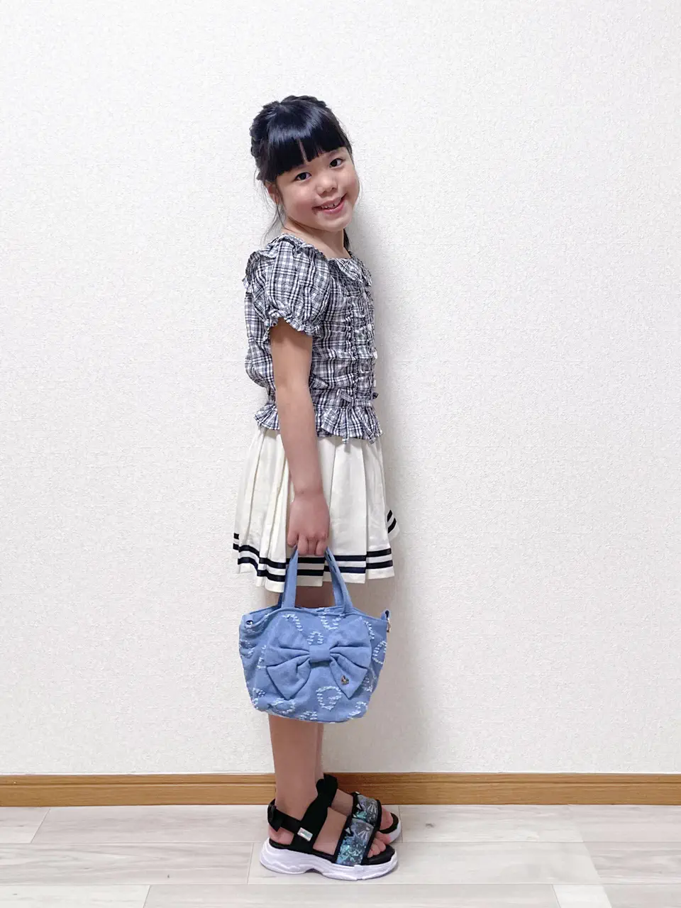 ONWARD CROSSET SELECT MIKA コーディネート画像