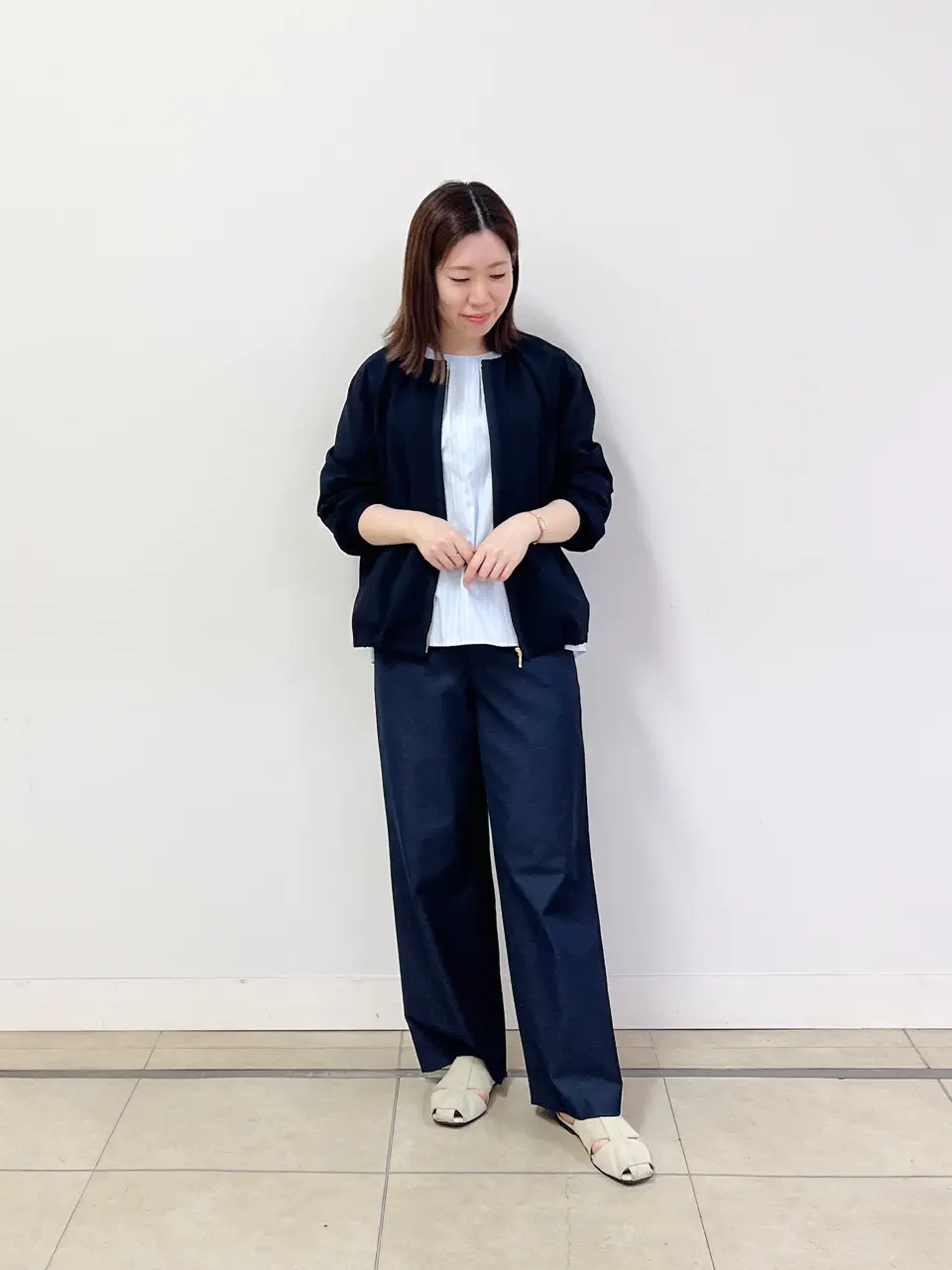  金子 コーディネート画像