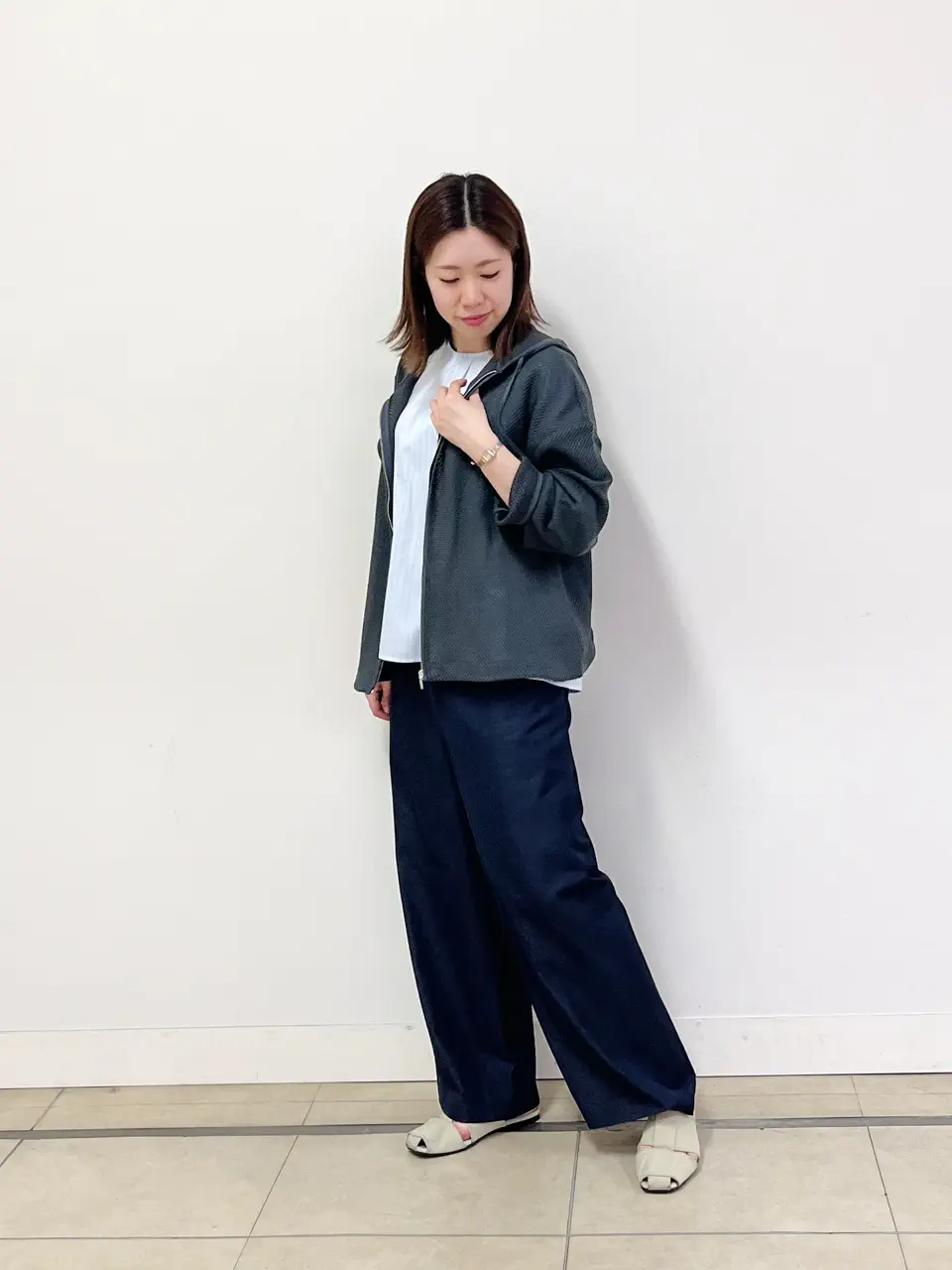 ONWARD CROSSET SELECT 金子 コーディネート画像