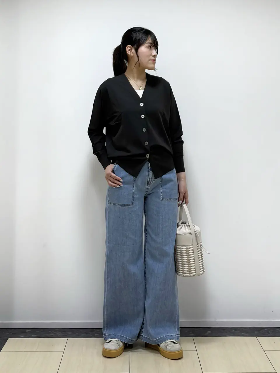  早野 コーディネート画像