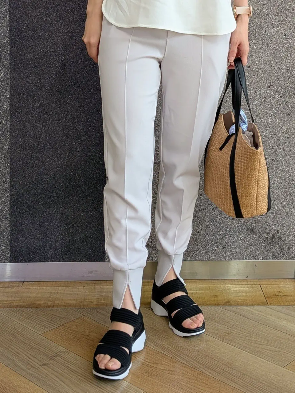 ONWARD CROSSET SELECT 浅岡 コーディネート画像