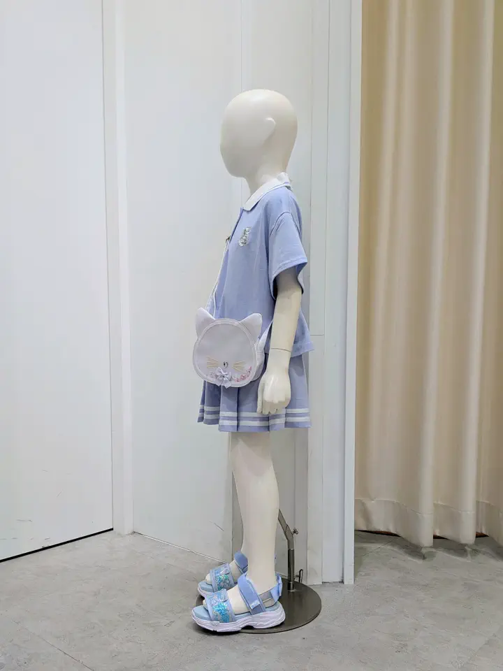 ONWARD CROSSET SELECT 浅岡 コーディネート画像