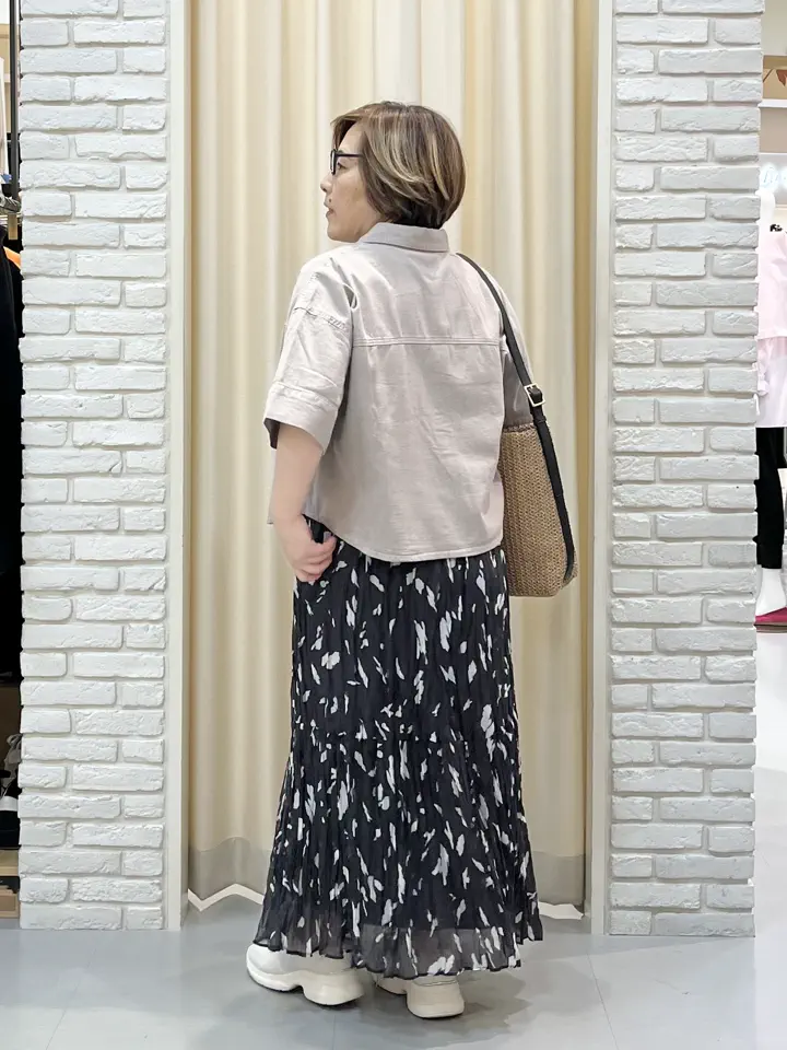 ONWARD CROSSET SELECT 吉田 コーディネート画像