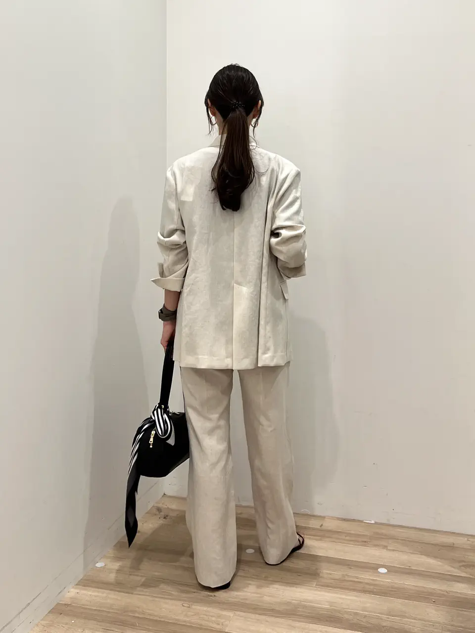 ONWARD CROSSET SELECT 村上 コーディネート画像