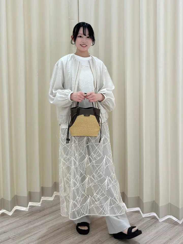 ONWARD CROSSET SELECT HANA コーディネート画像