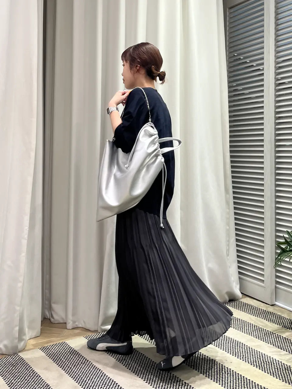 ONWARD CROSSET SELECT 伊藤 コーディネート画像