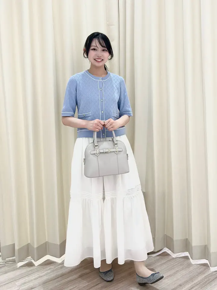 ONWARD CROSSET SELECT HANA コーディネート画像