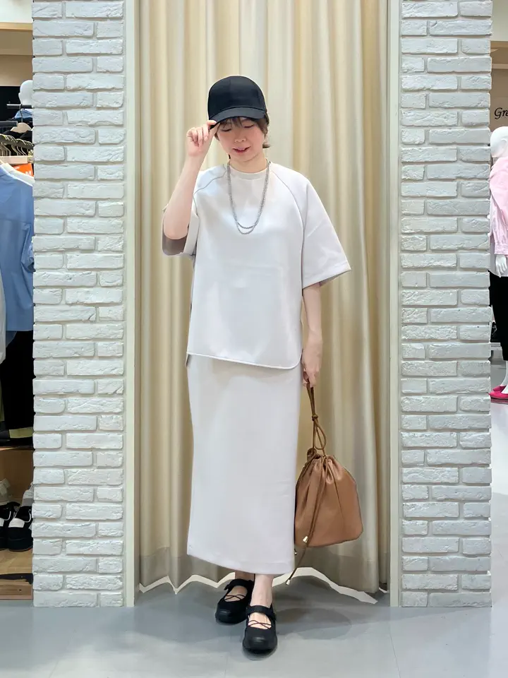 ONWARD CROSSET SELECT 檀 コーディネート画像