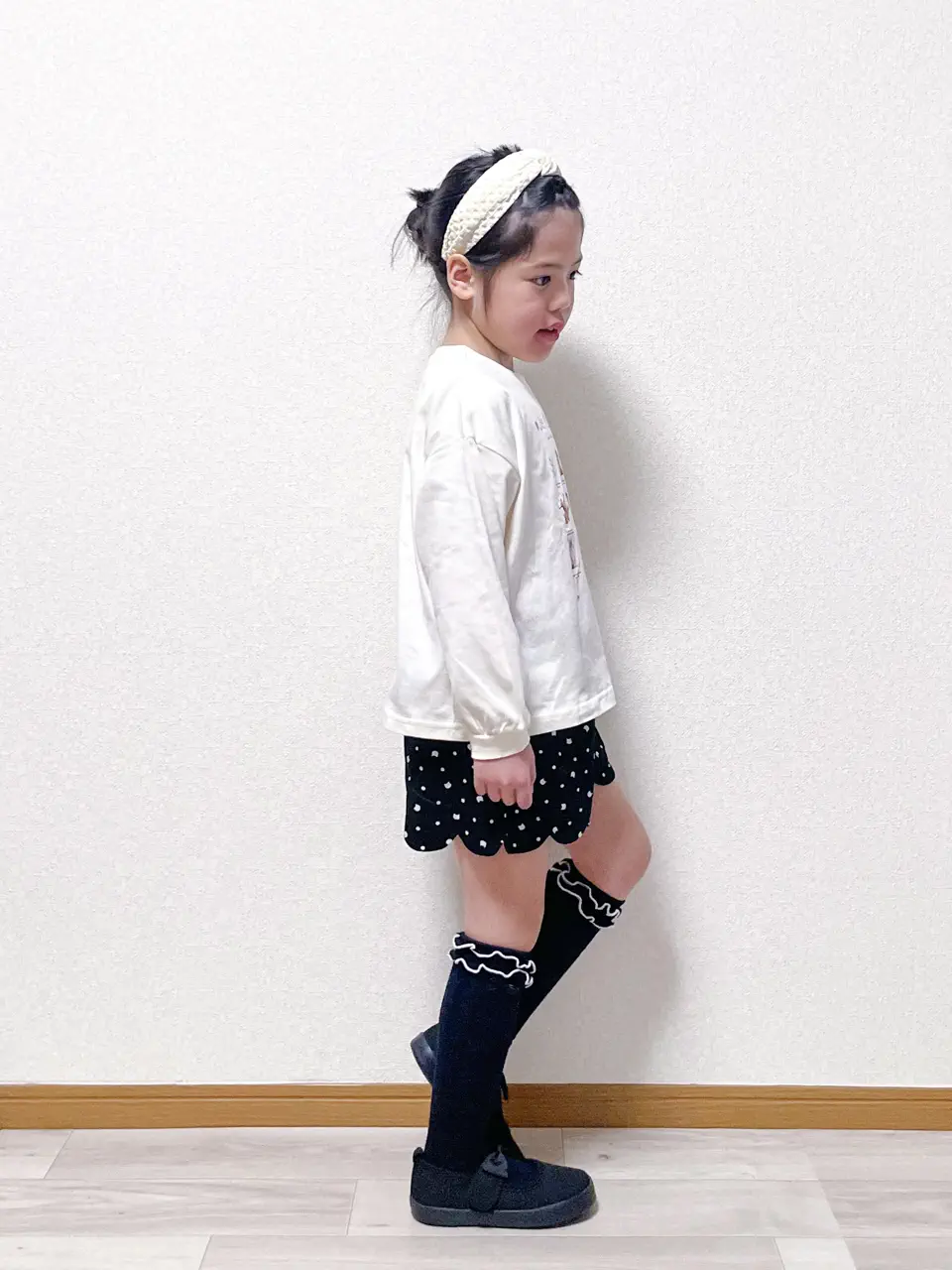 ONWARD CROSSET SELECT MIKA コーディネート画像