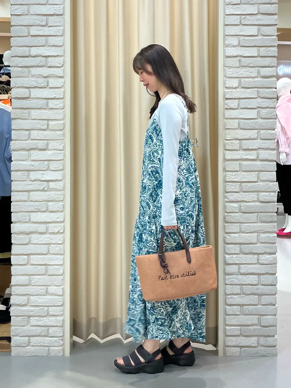 ONWARD CROSSET SELECT 檀 コーディネート画像