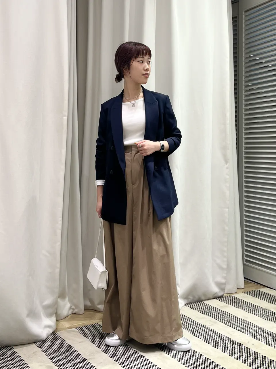 ONWARD CROSSET SELECT 伊藤 コーディネート画像