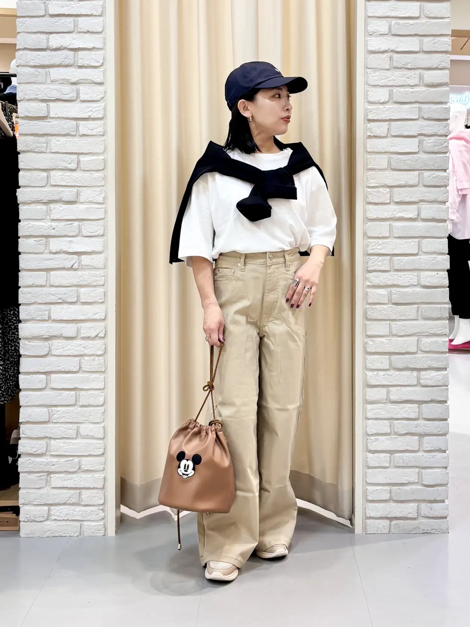 ONWARD CROSSET SELECT 服部 コーディネート画像