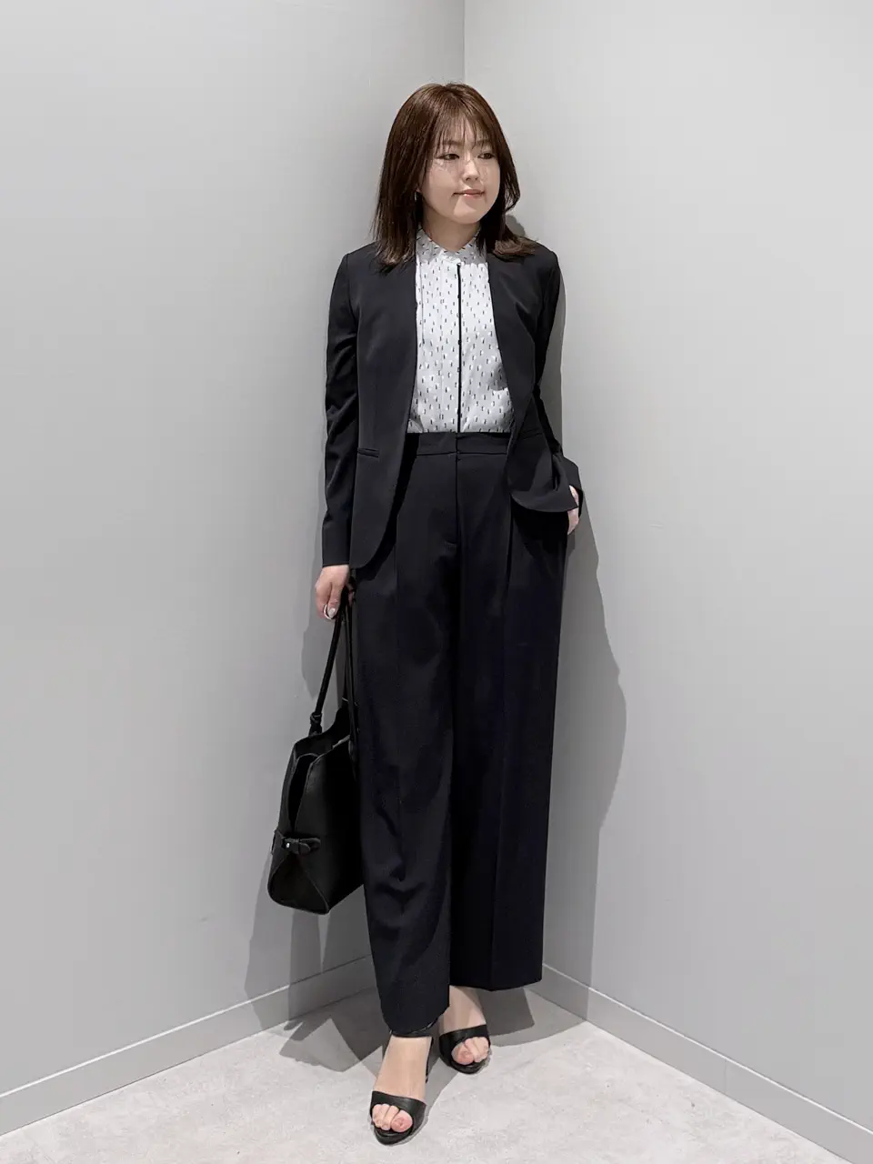 ONWARD CROSSET SELECT Tamura コーディネート画像