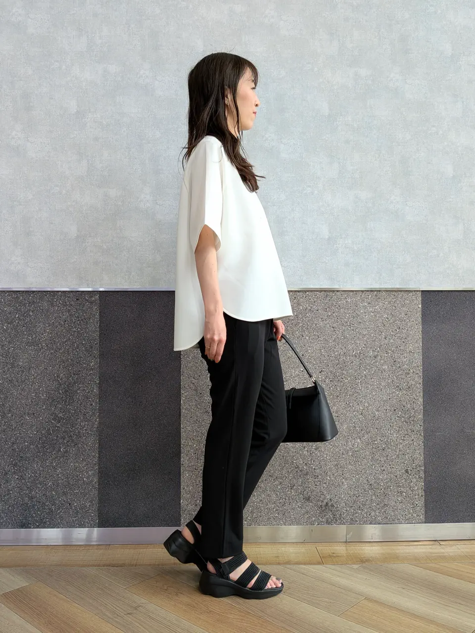 ONWARD CROSSET SELECT 浅岡 コーディネート画像