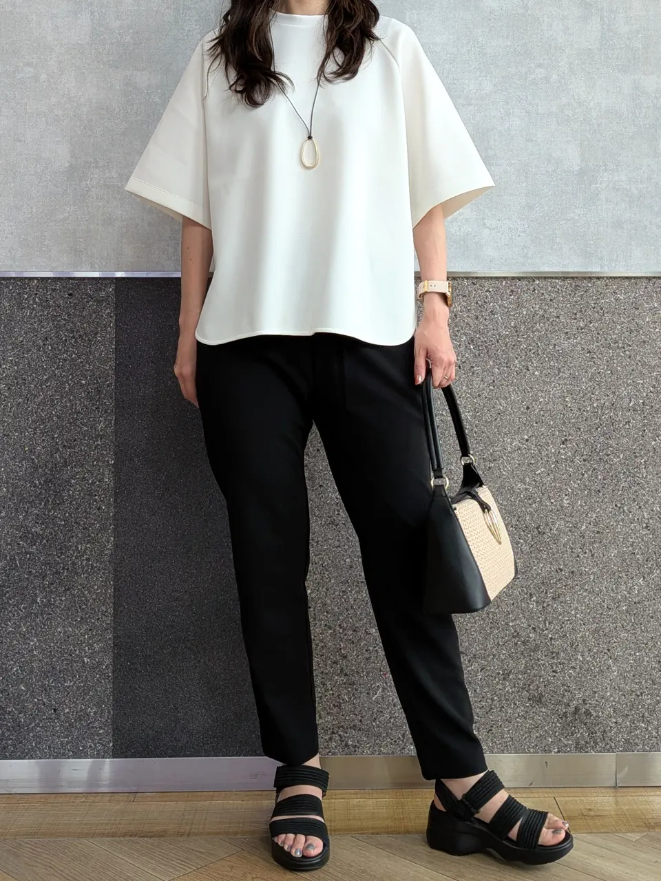 ONWARD CROSSET SELECT 浅岡 コーディネート画像