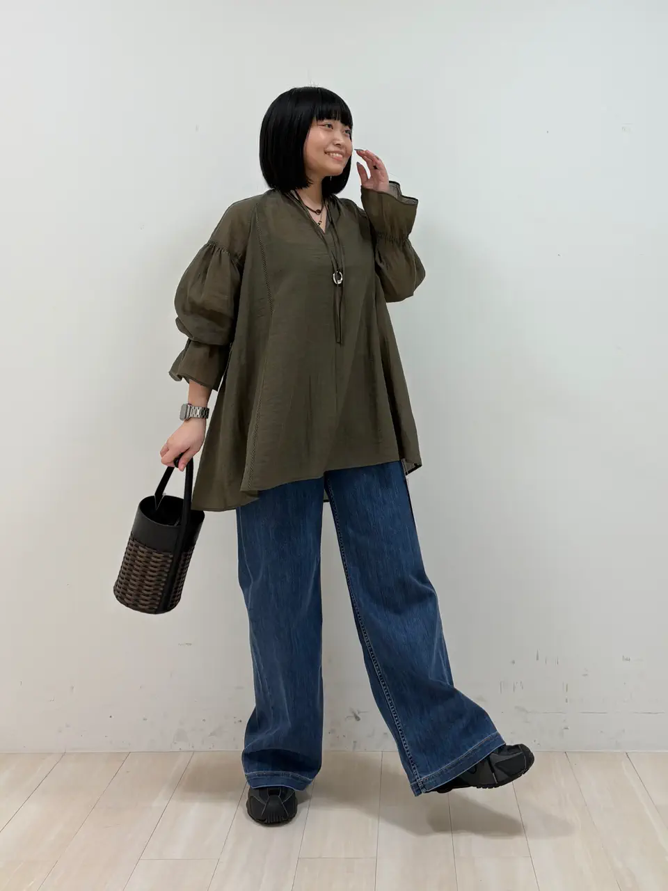  山中 コーディネート画像