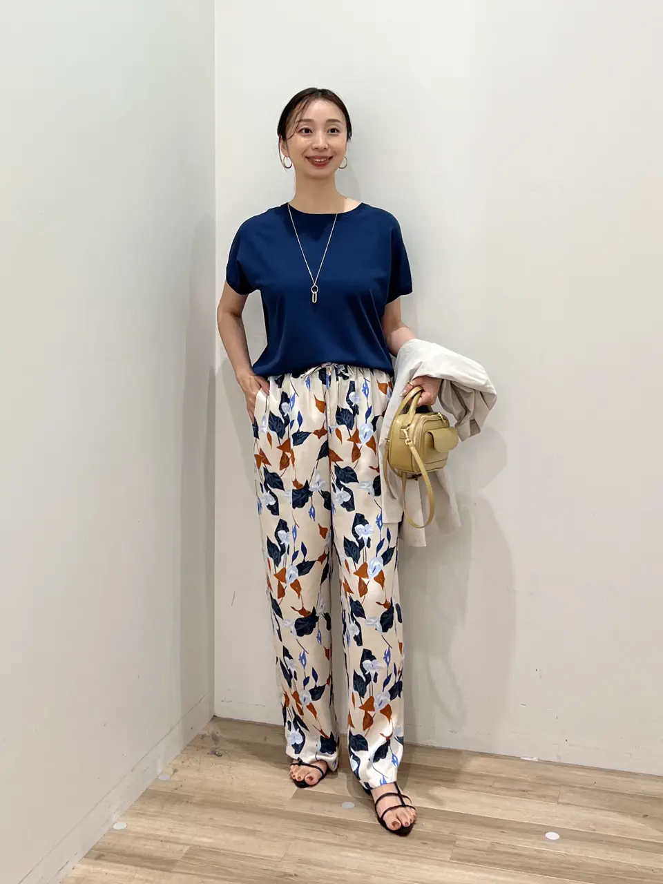  村上 コーディネート画像