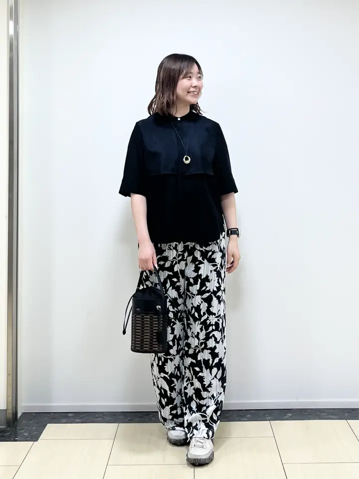 ONWARD CROSSET SELECT スタッフT コーディネート画像