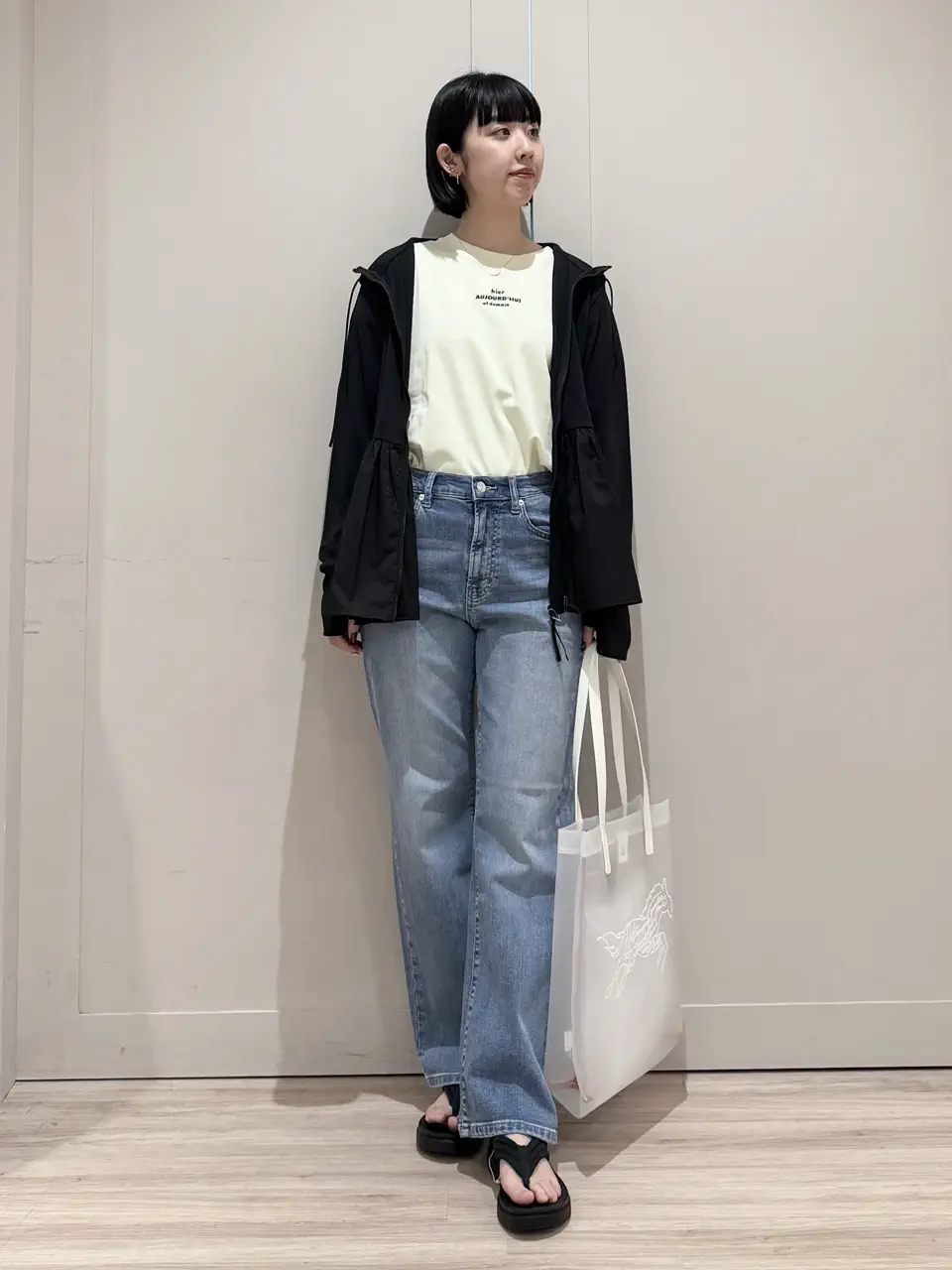  スタッフ コーディネート画像