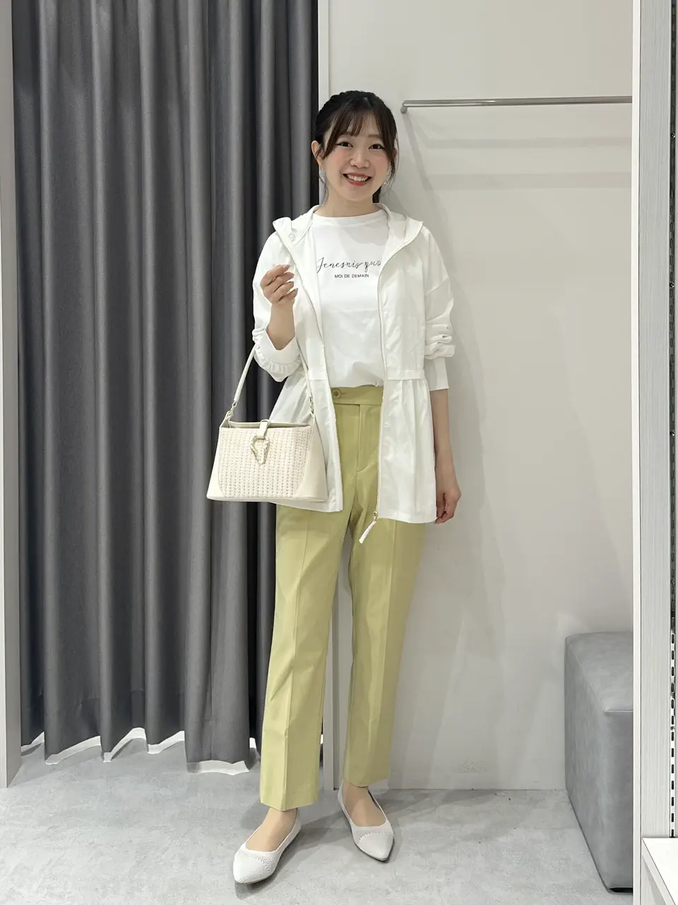  みぃ コーディネート画像