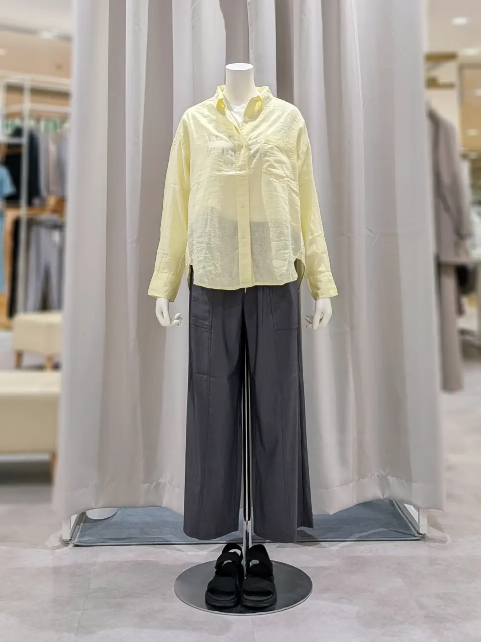 ONWARD CROSSET SELECT 岩田 コーディネート画像