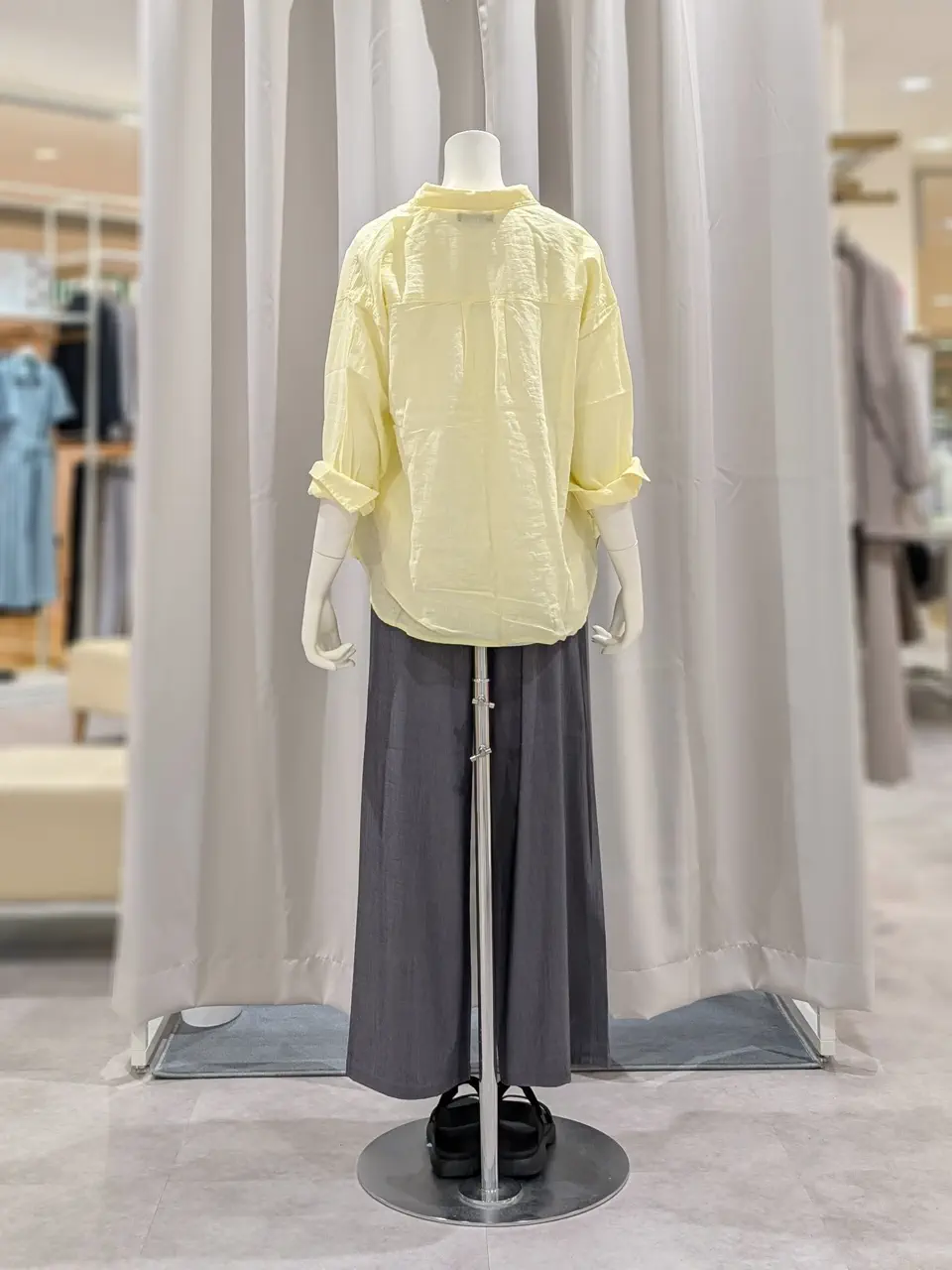 ONWARD CROSSET SELECT 岩田 コーディネート画像
