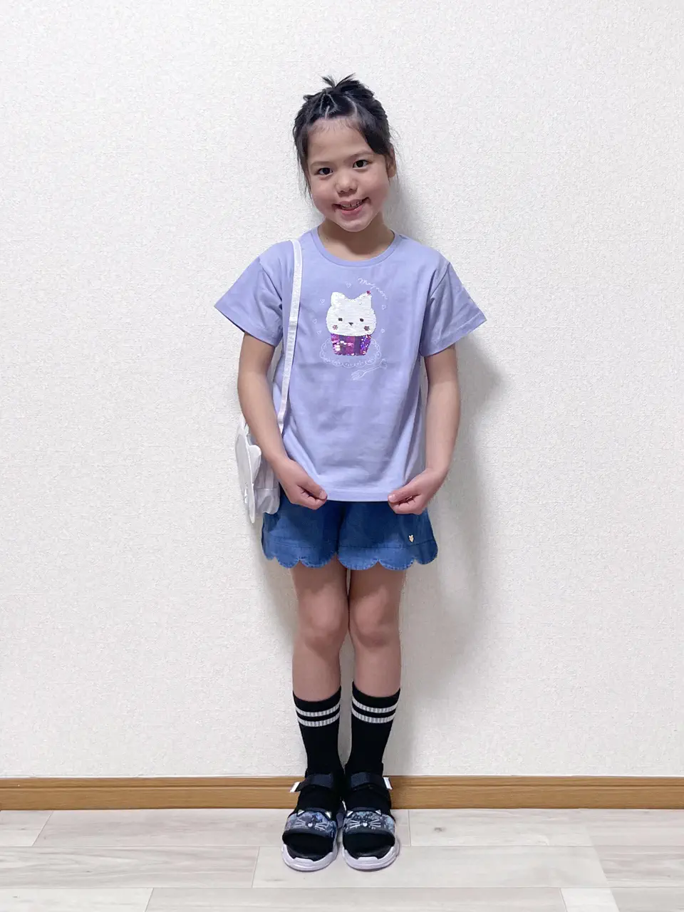  MIKA コーディネート画像