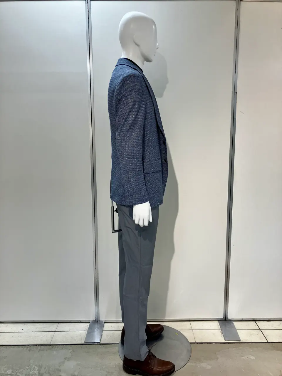 ONWARD CROSSET SELECT 斉藤 コーディネート画像