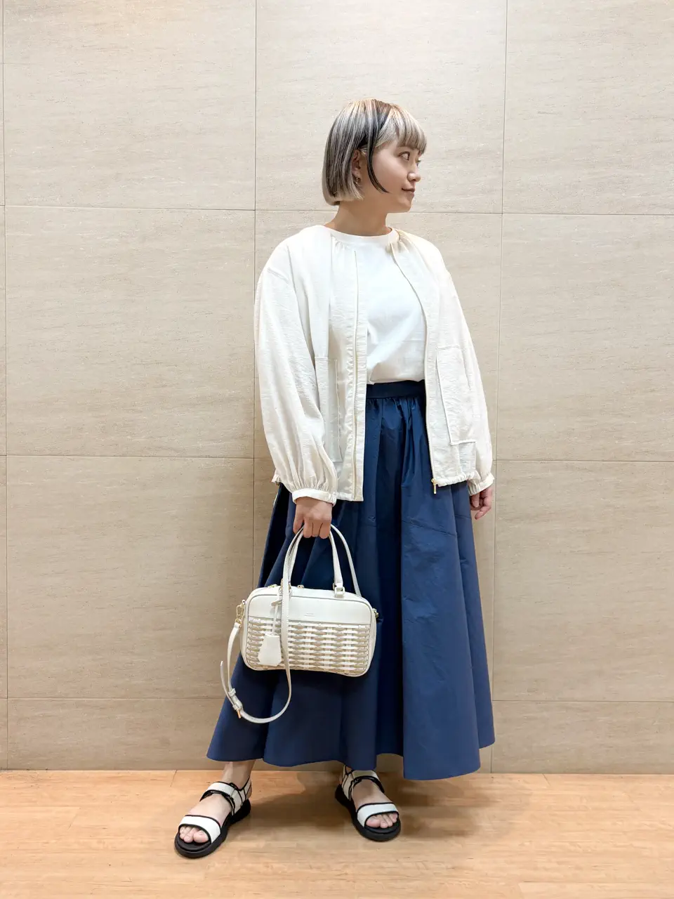ONWARD CROSSET SELECT 佐藤 コーディネート画像