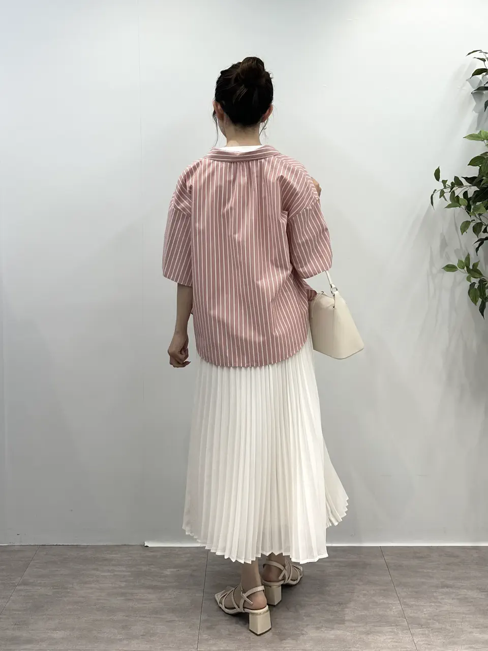 ONWARD CROSSET SELECT みぃ コーディネート画像