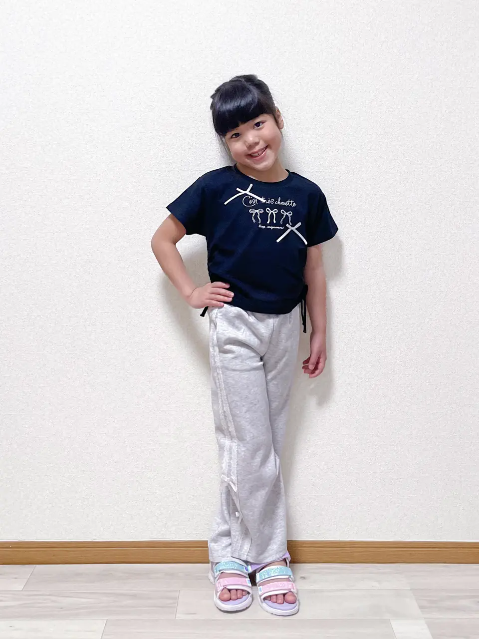  MIKA コーディネート画像