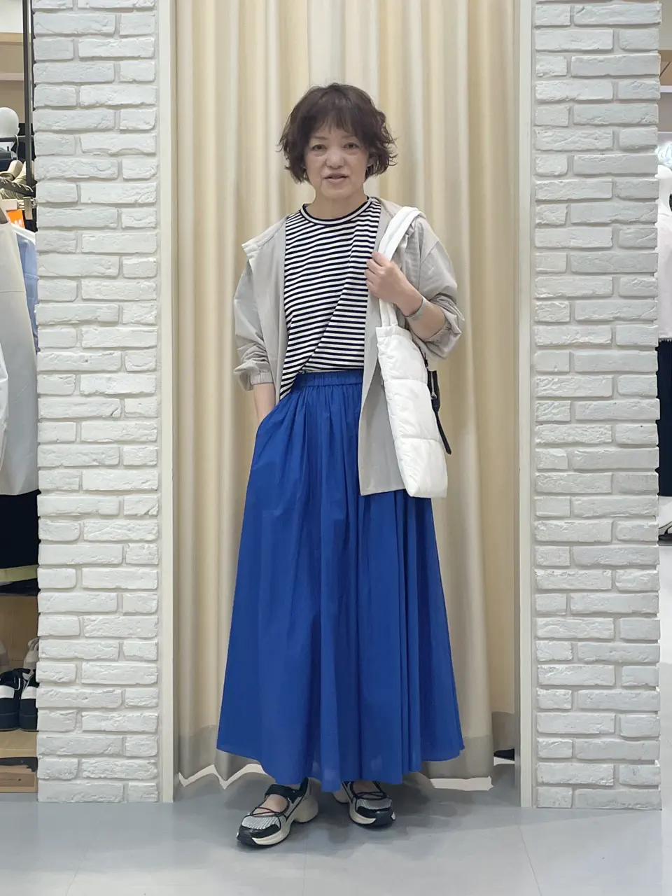  TSUKI コーディネート画像