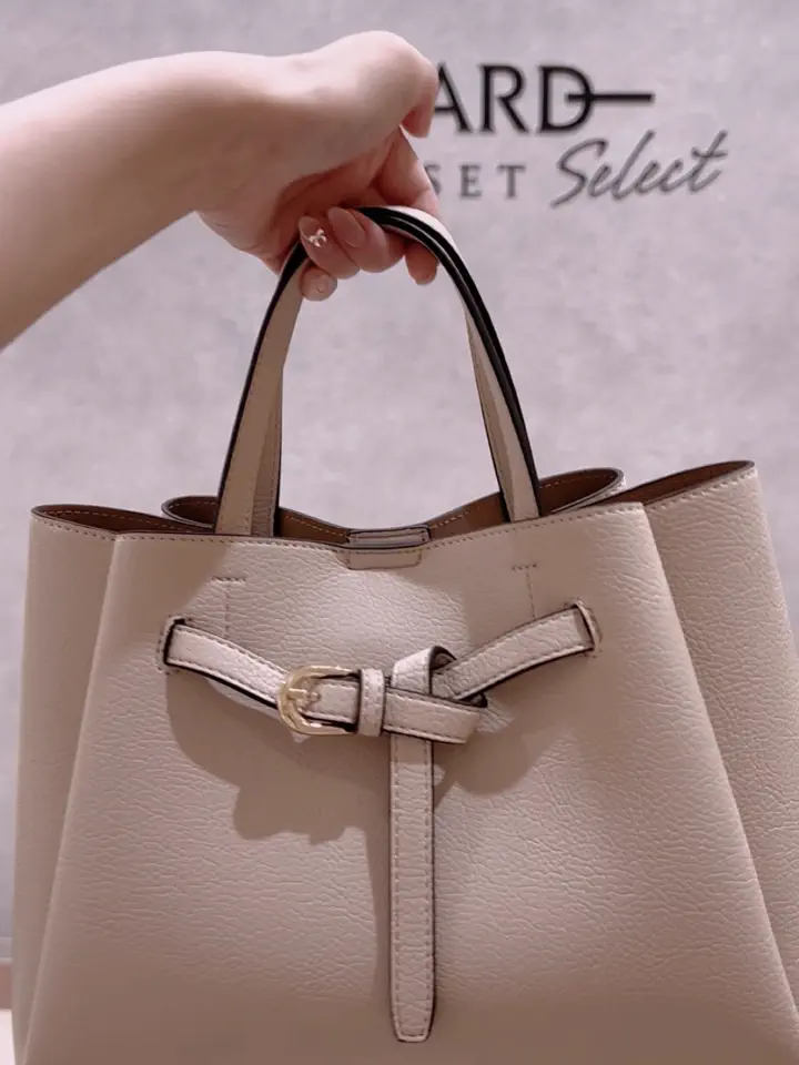 ONWARD CROSSET SELECT HANA コーディネート画像