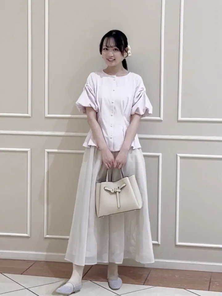 ONWARD CROSSET SELECT HANA コーディネート画像