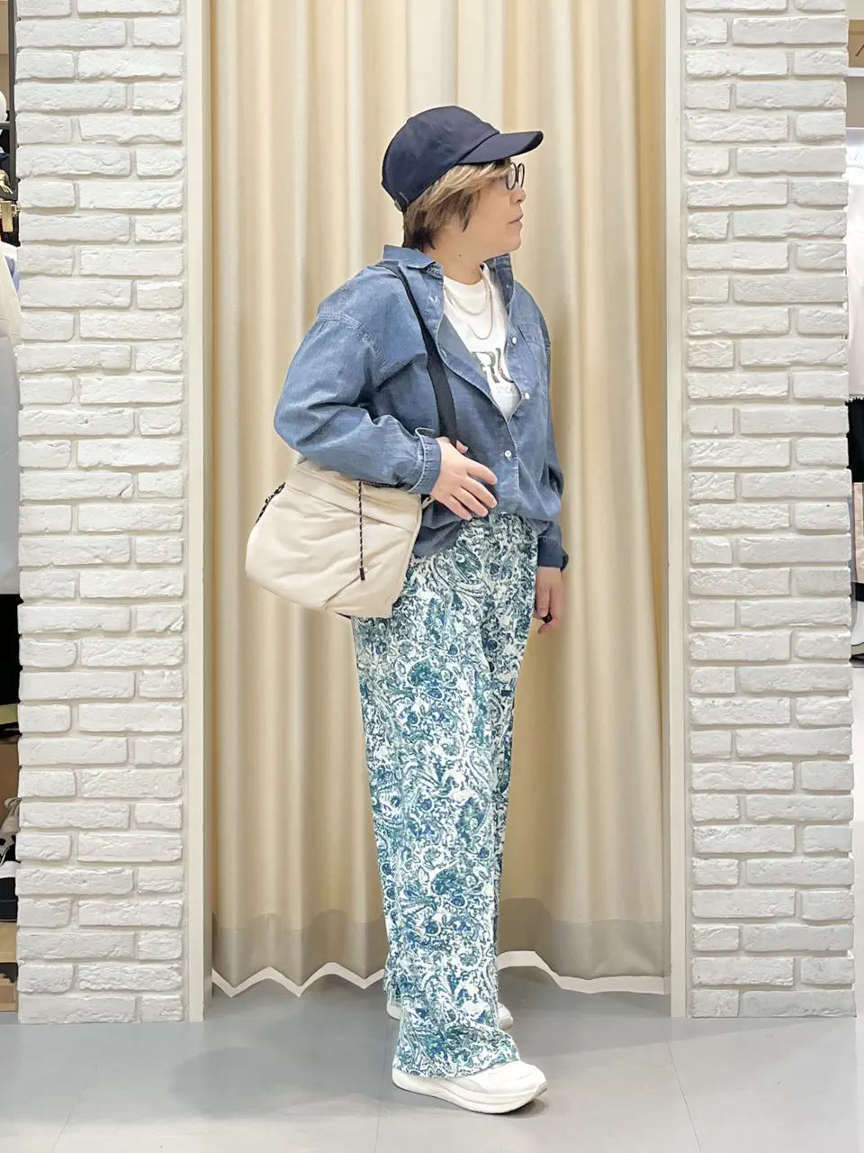 ONWARD CROSSET SELECT 吉田 コーディネート画像