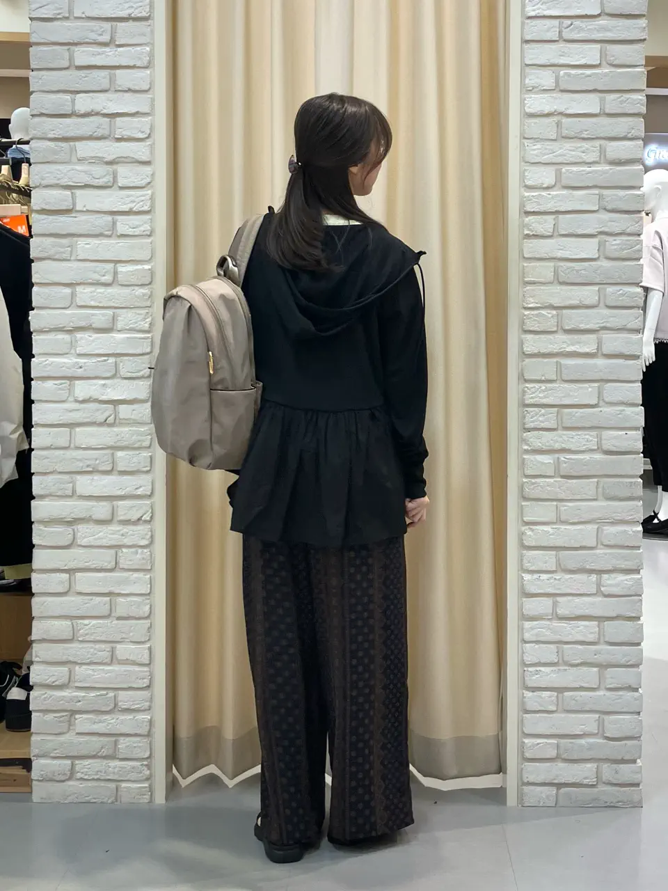 ONWARD CROSSET SELECT 檀 コーディネート画像