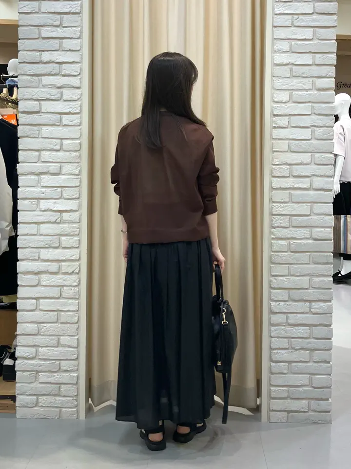ONWARD CROSSET SELECT 檀 コーディネート画像