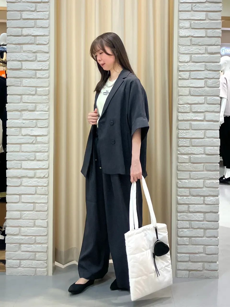 ONWARD CROSSET SELECT 檀 コーディネート画像