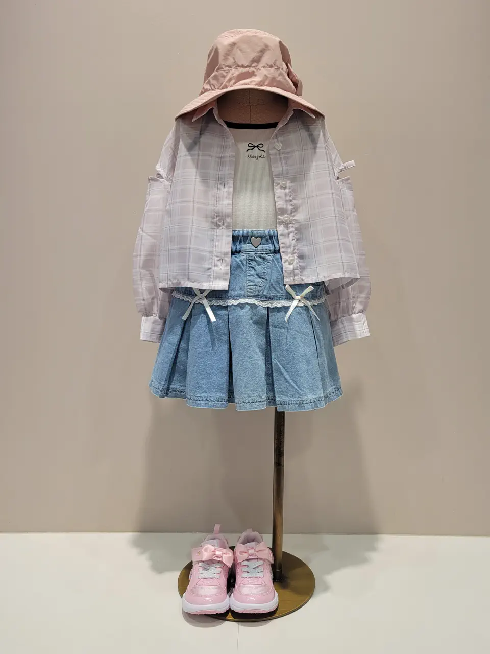  西村 コーディネート画像