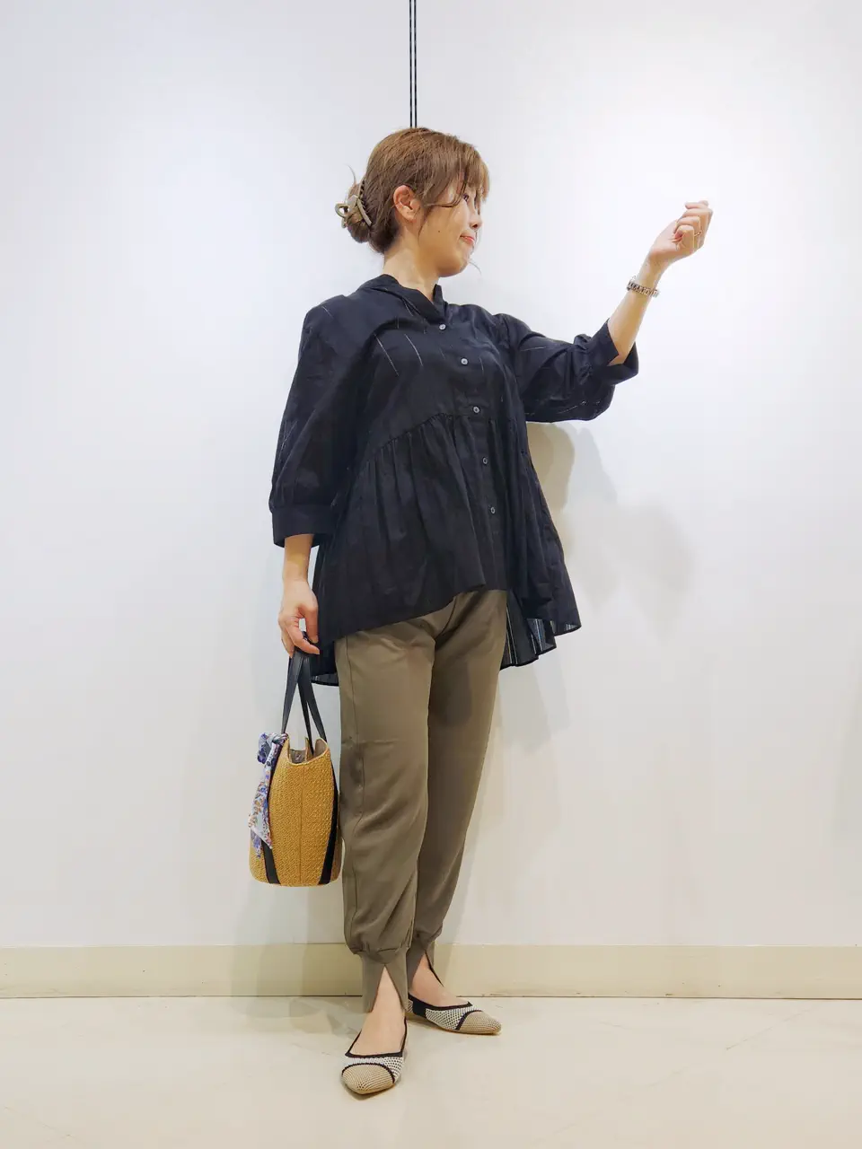 ONWARD CROSSET SELECT 中野 コーディネート画像