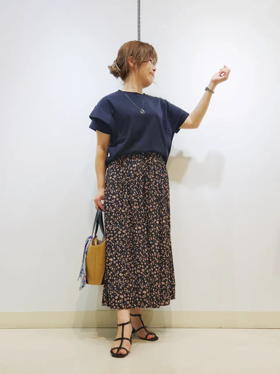 ONWARD CROSSET SELECT 中野 コーディネート画像