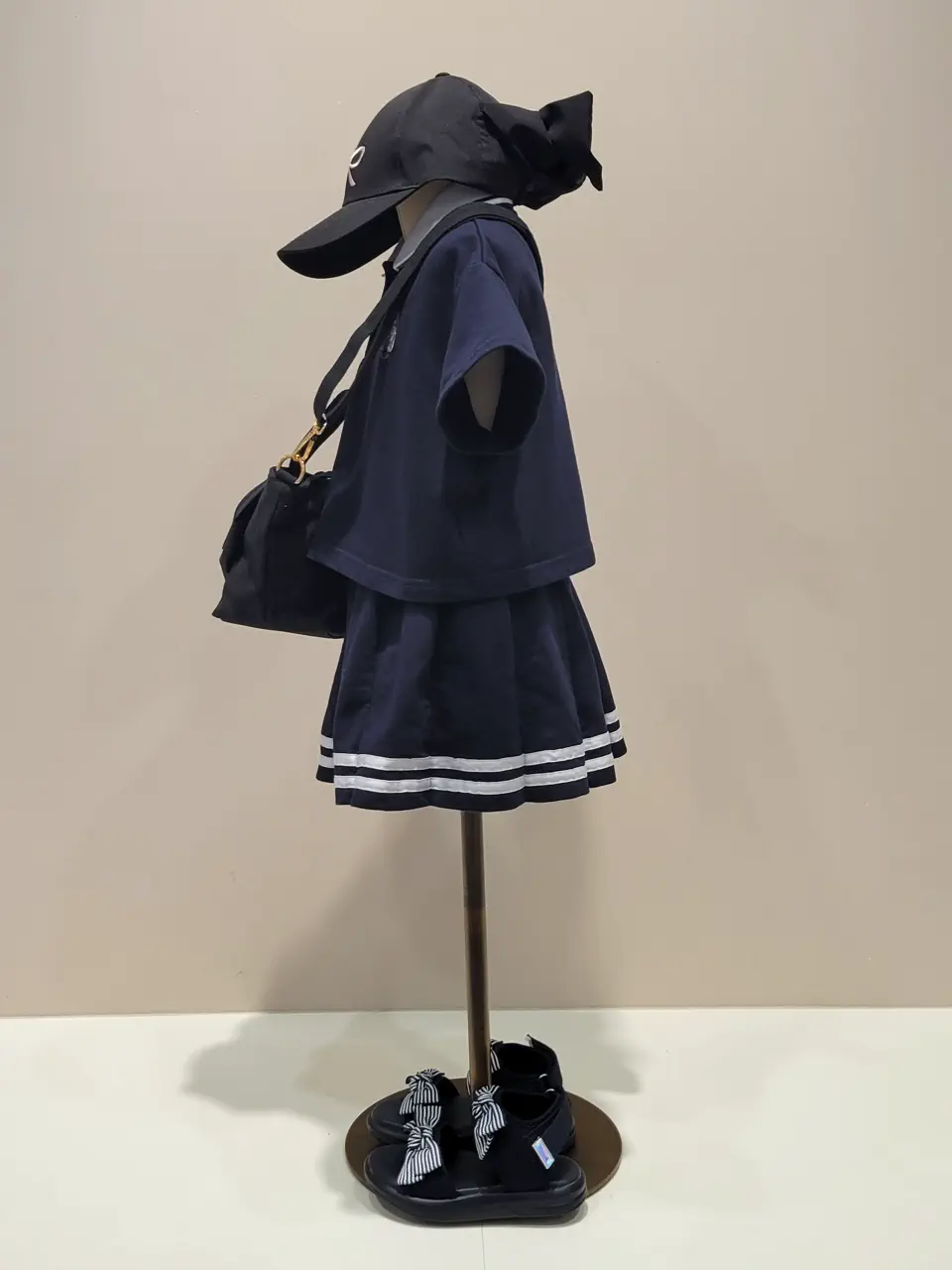 ONWARD CROSSET SELECT 西村 コーディネート画像