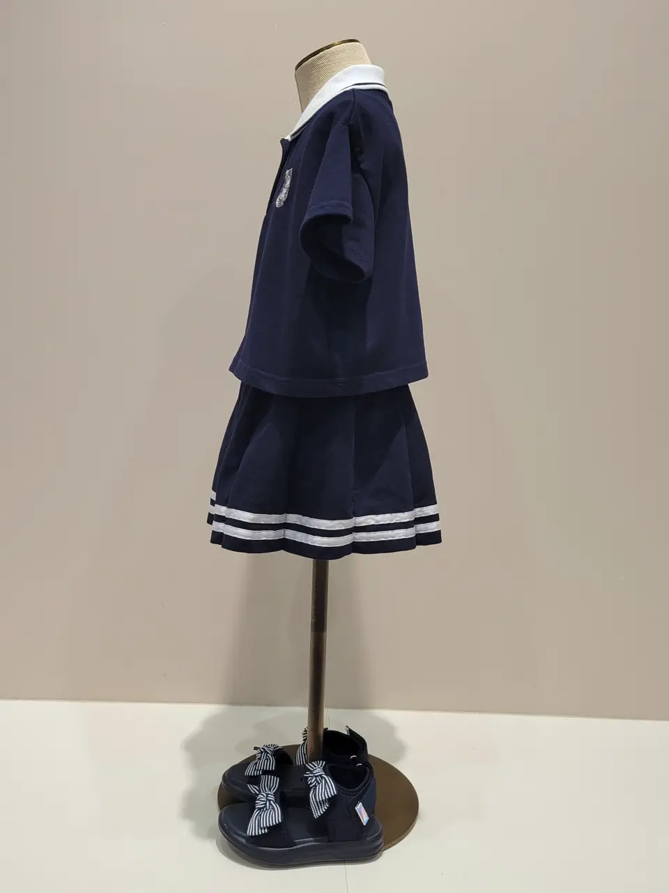 ONWARD CROSSET SELECT 西村 コーディネート画像