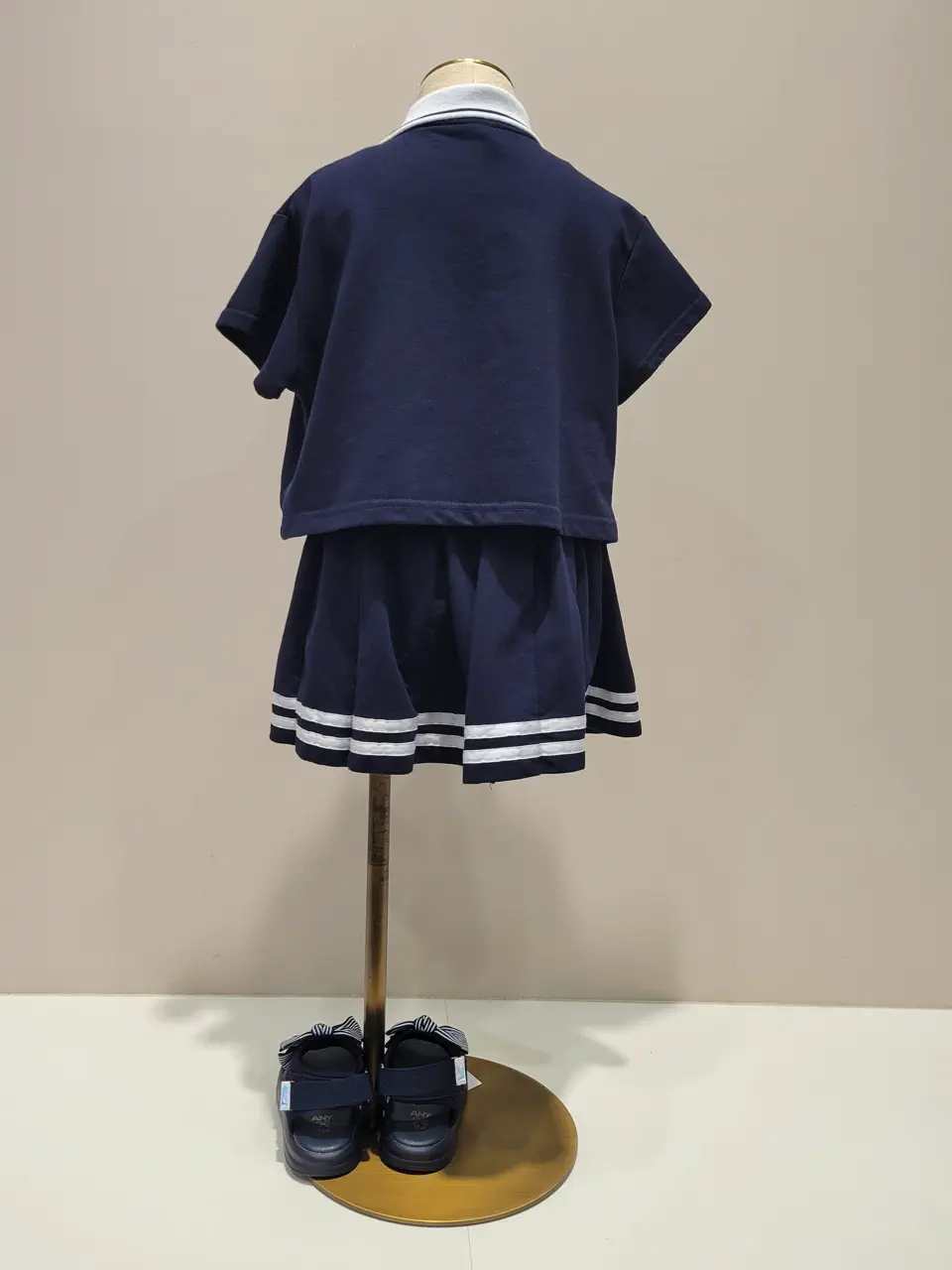 ONWARD CROSSET SELECT 西村 コーディネート画像