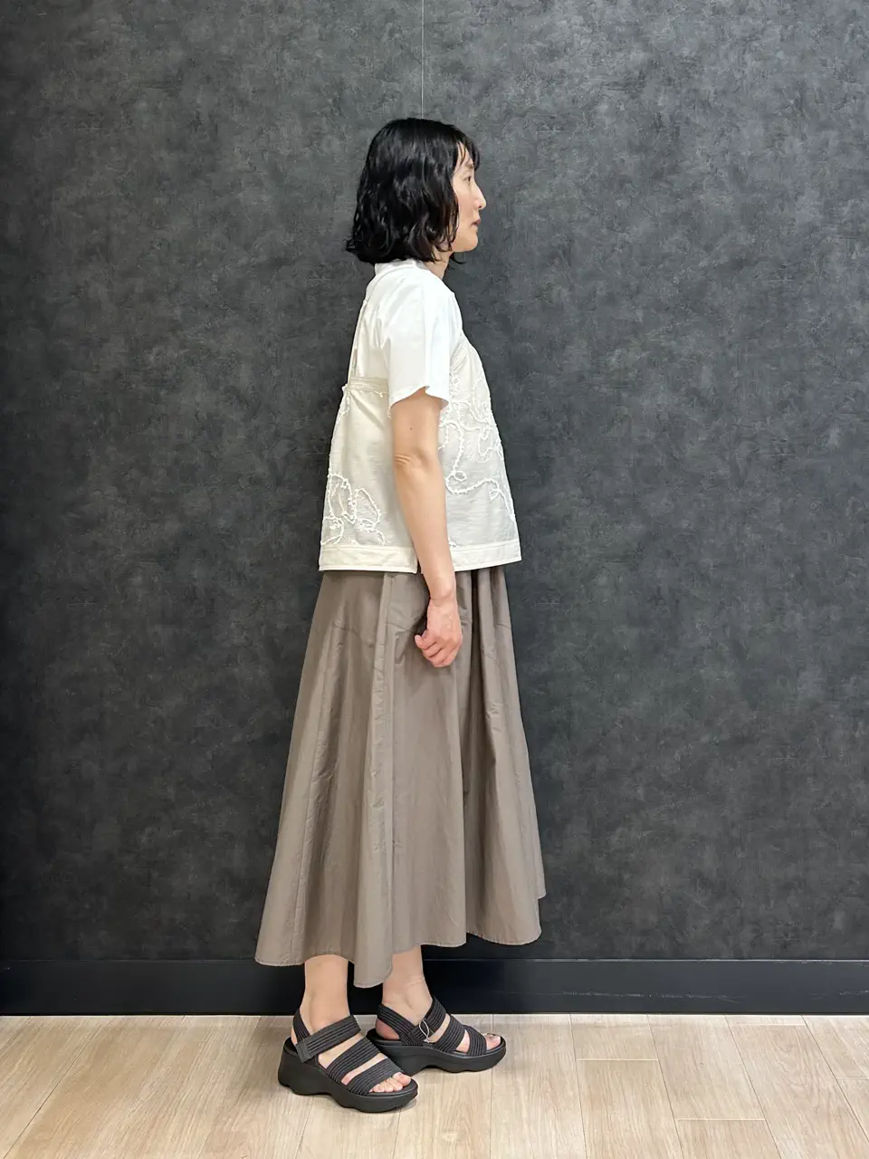 ONWARD CROSSET SELECT 鈴木 コーディネート画像