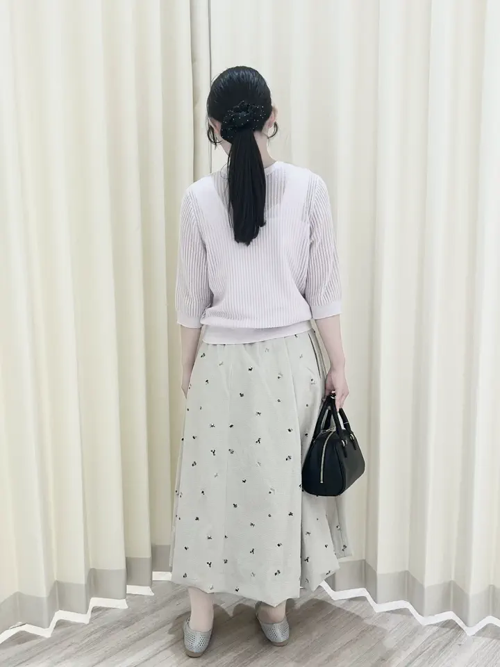 ONWARD CROSSET SELECT HANA コーディネート画像