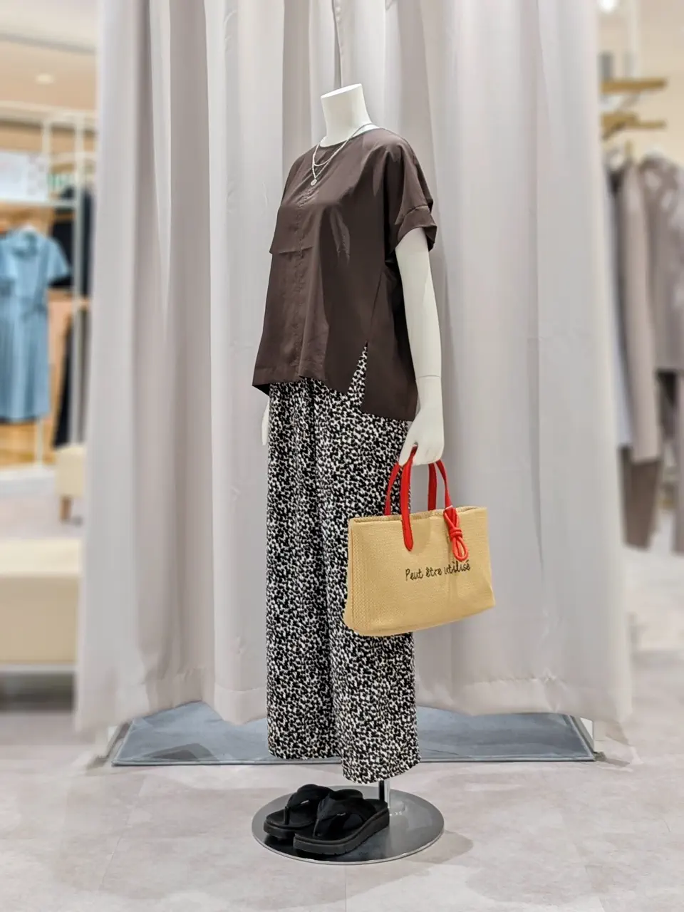 ONWARD CROSSET SELECT 岩田 コーディネート画像
