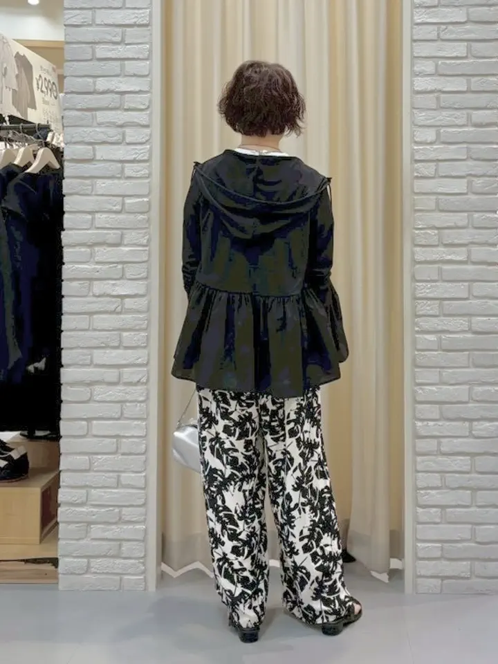 ONWARD CROSSET SELECT TSUKI コーディネート画像
