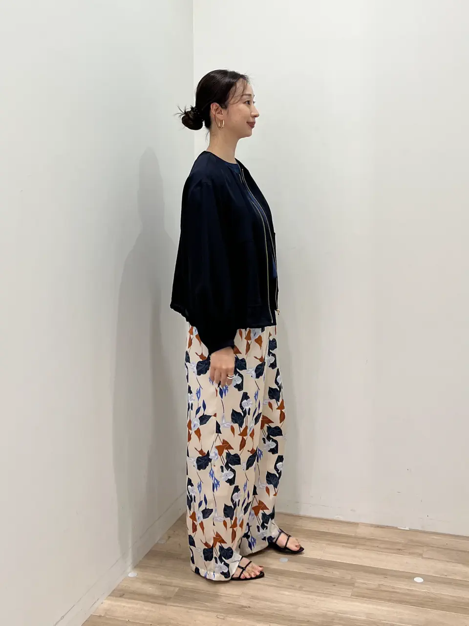 ONWARD CROSSET SELECT 村上 コーディネート画像